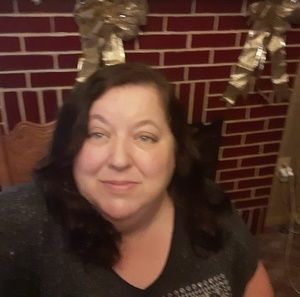 Meet your Posher, Carrie